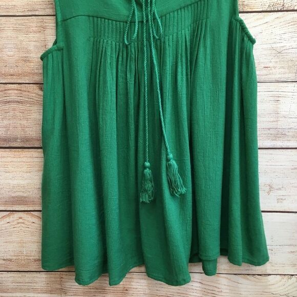 NEW WITH TAGS ANTHROPOLOGIE SEE U SOON TOP IN GREEN - Picture 3 of 7